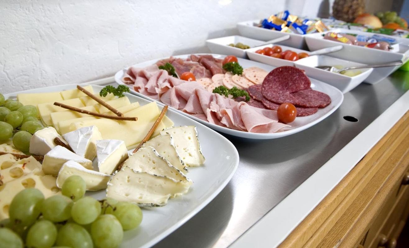 Alpina Hotel Rosenheim Kültér fotó