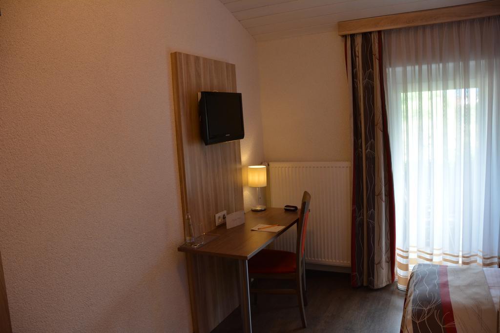 Alpina Hotel Rosenheim Kültér fotó