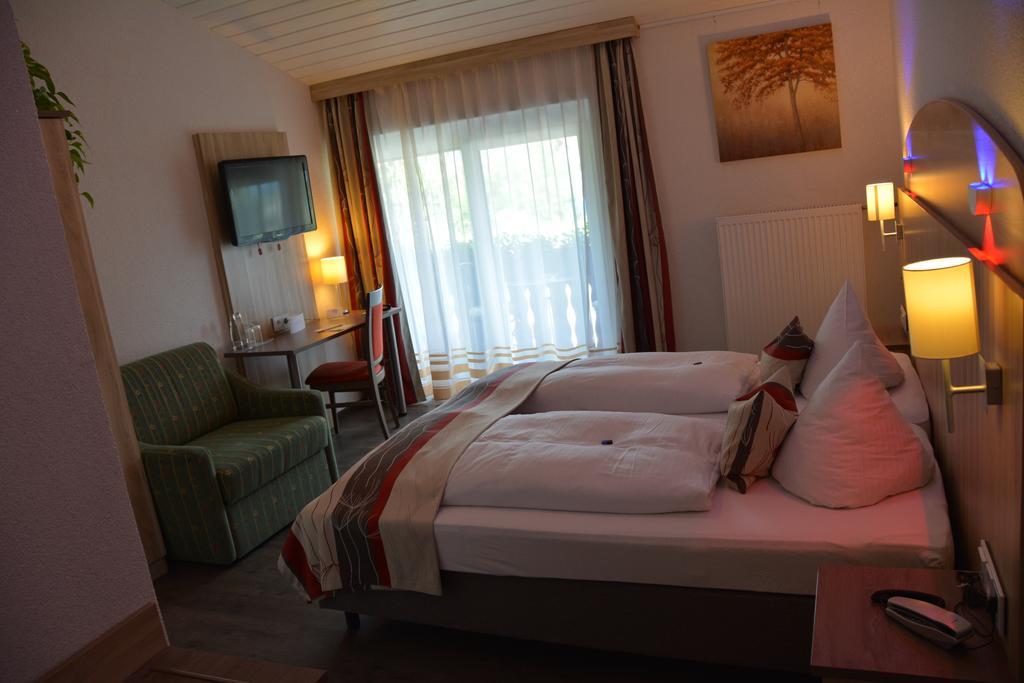 Alpina Hotel Rosenheim Kültér fotó